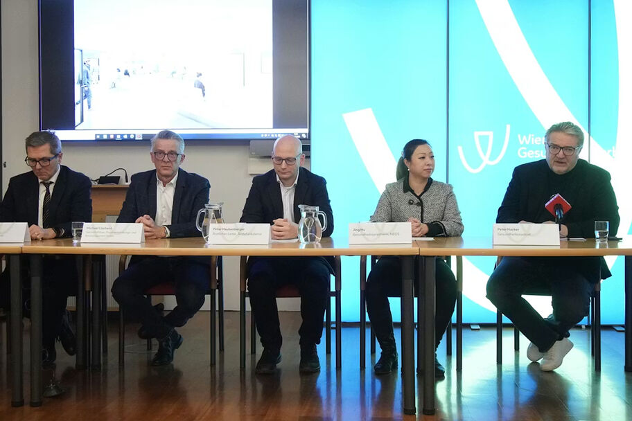 03 KLA Spatenstich EVA