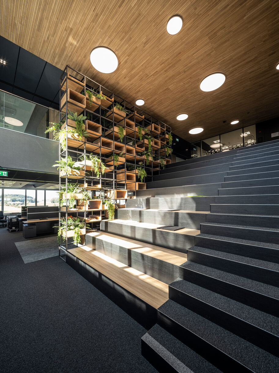 51 I20 2021_10_B&R_INSIDE_11