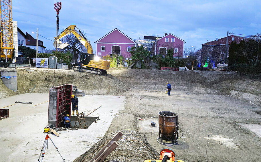 01 25erT - Baustart b