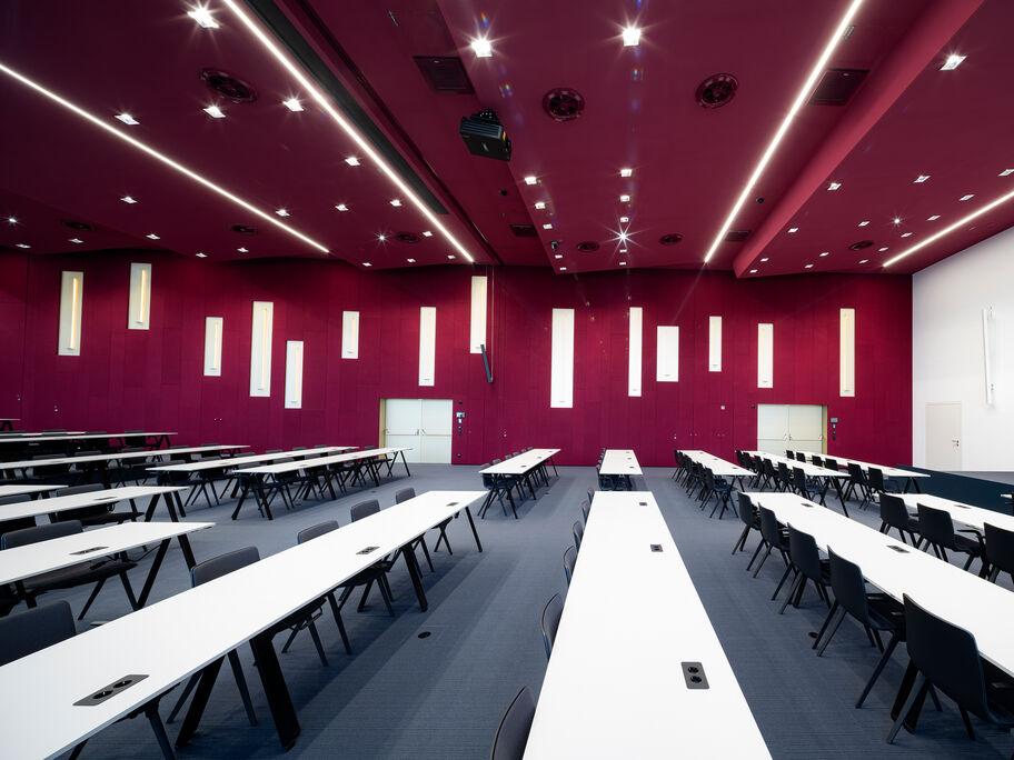 53 2021_10_B&R_INSIDE_43